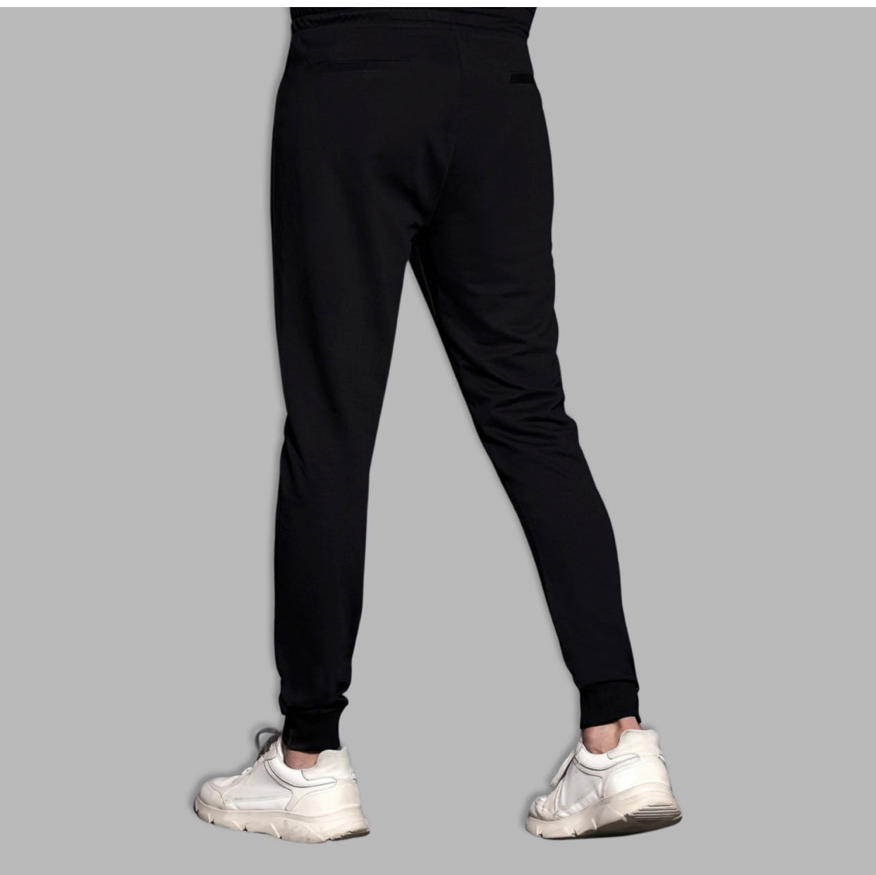 Bershka Plain straight trousers-Black